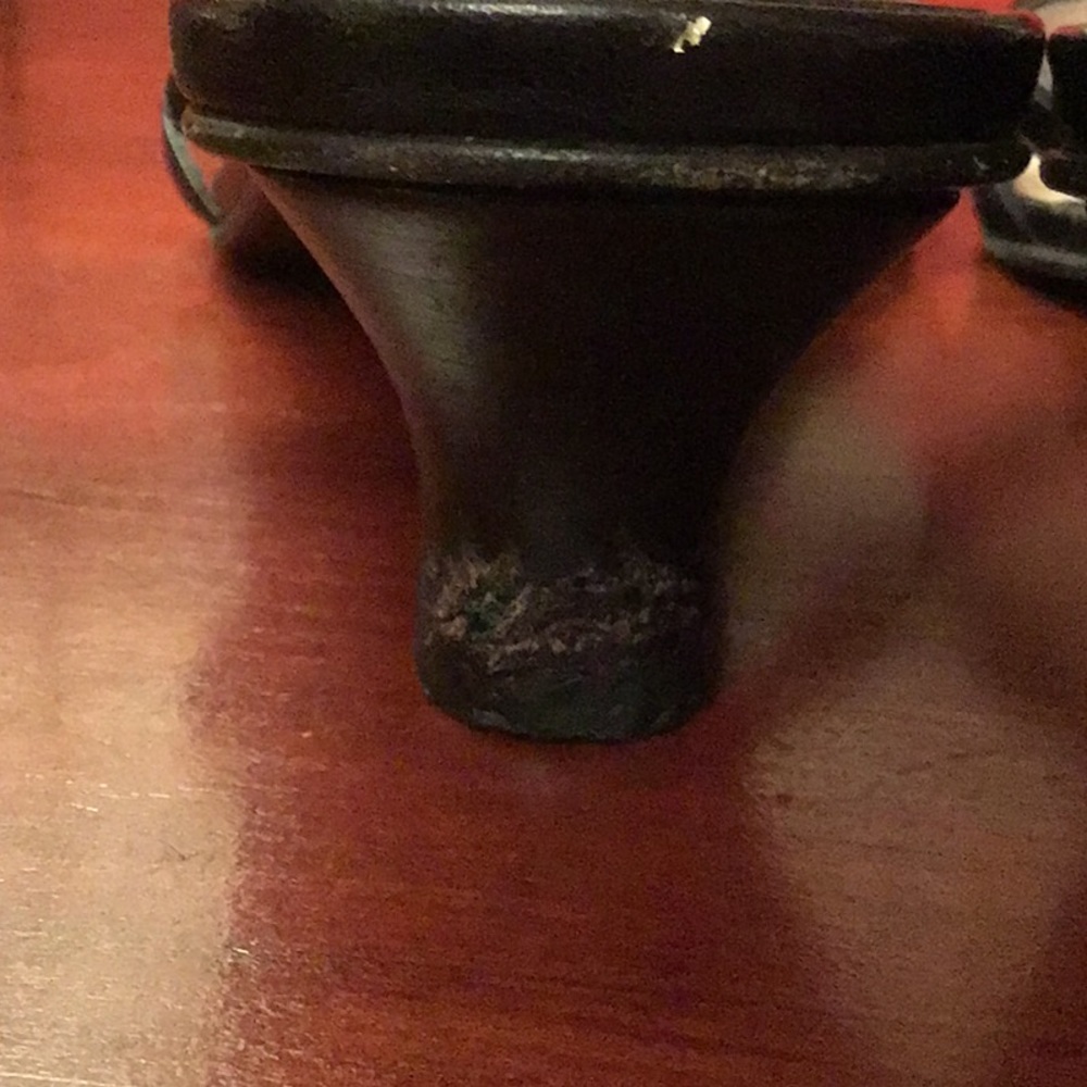Ann Taylor Kitten Heal Sandals - Picture 6 of 6